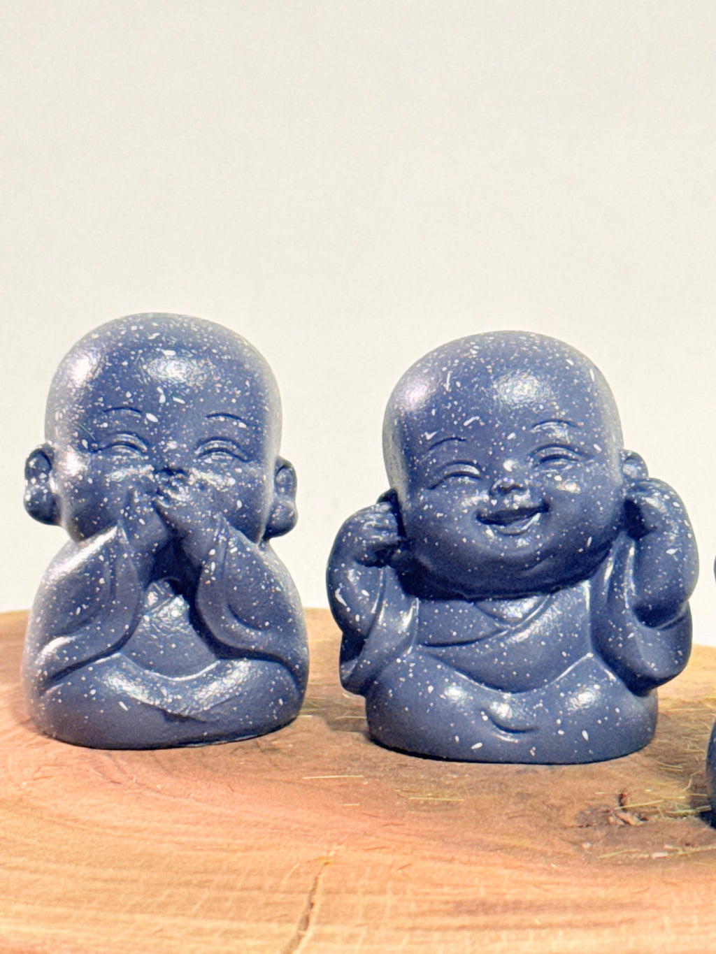 Budas de la sabiduría gris oscuro MR