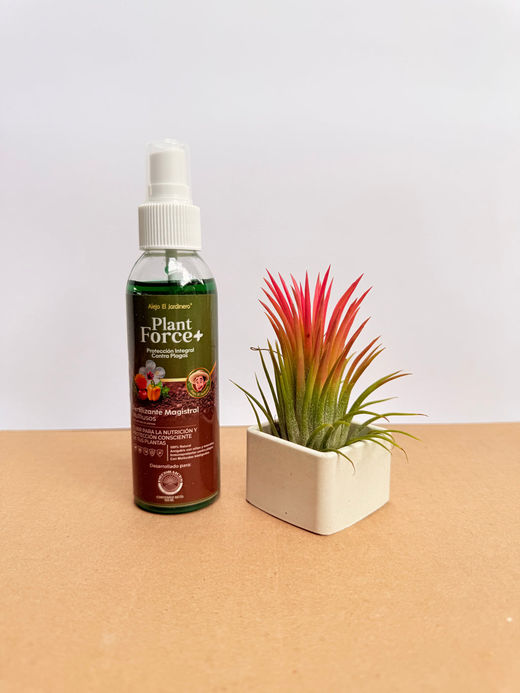 Kit Till. Ionantha red + plant force + matera