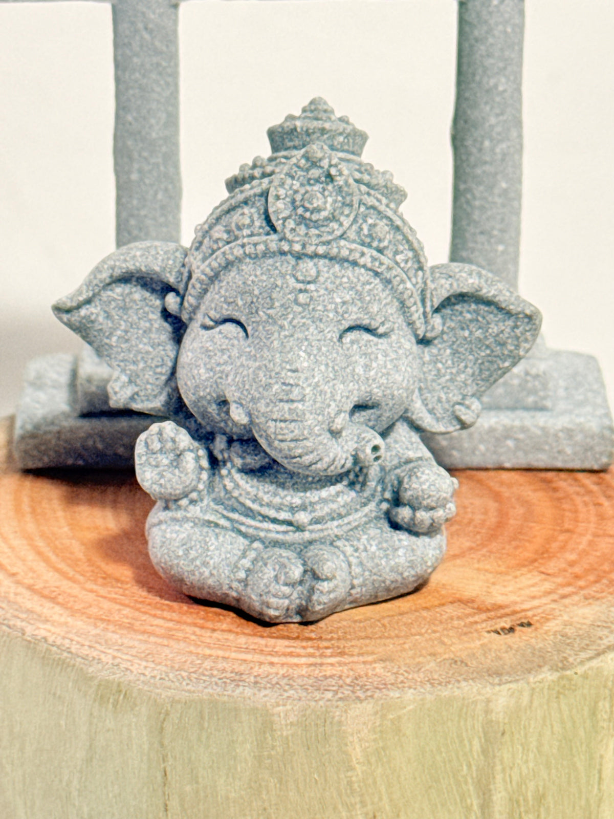 Ganesha resina + Torre tori + rodaja madera