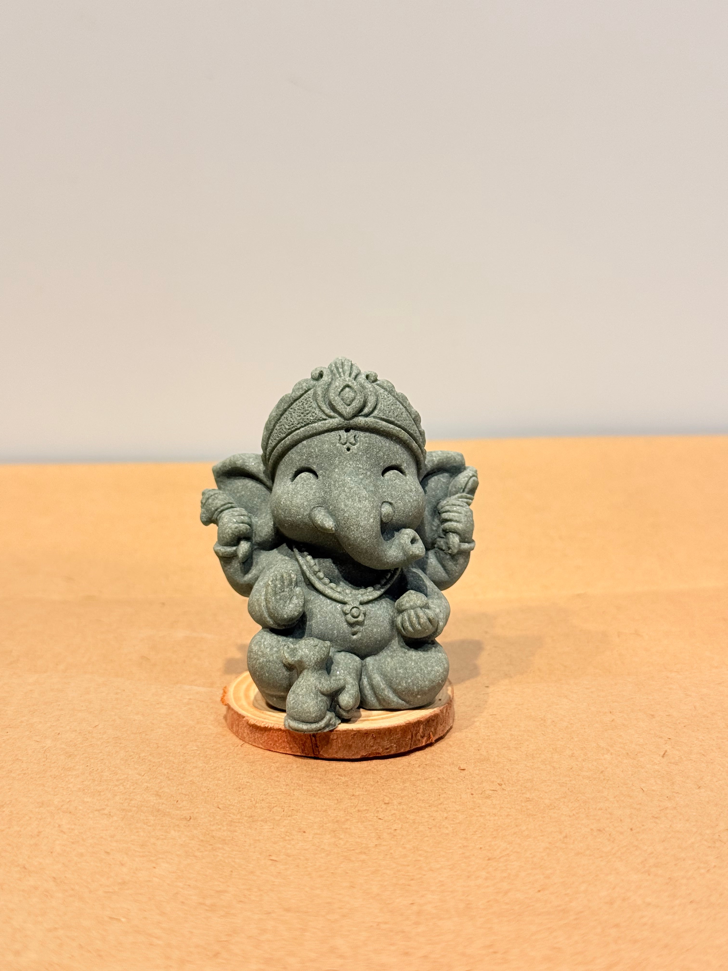 Ganesha resina mini