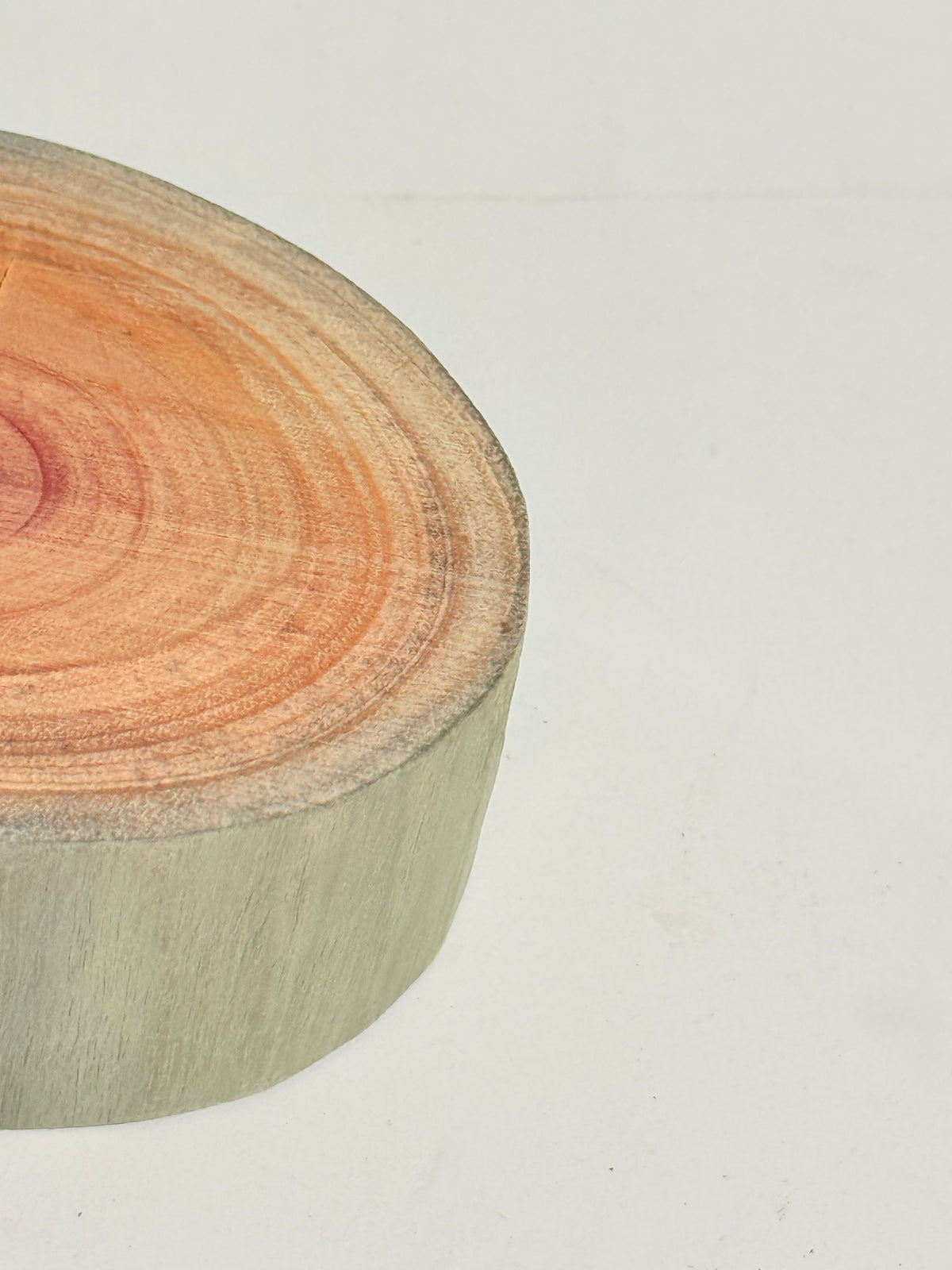 Rodaja de madera pequeña
