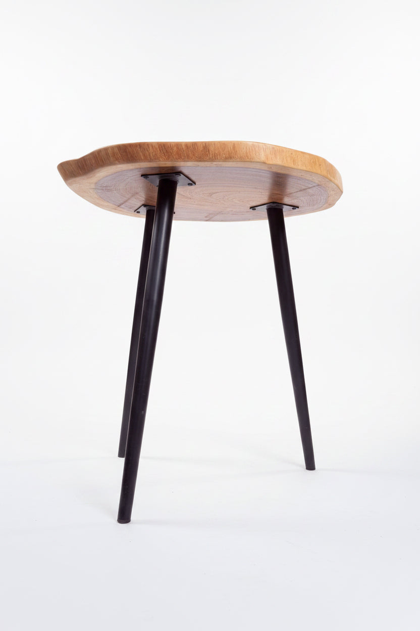 Mesa en metal-madera Diseño único